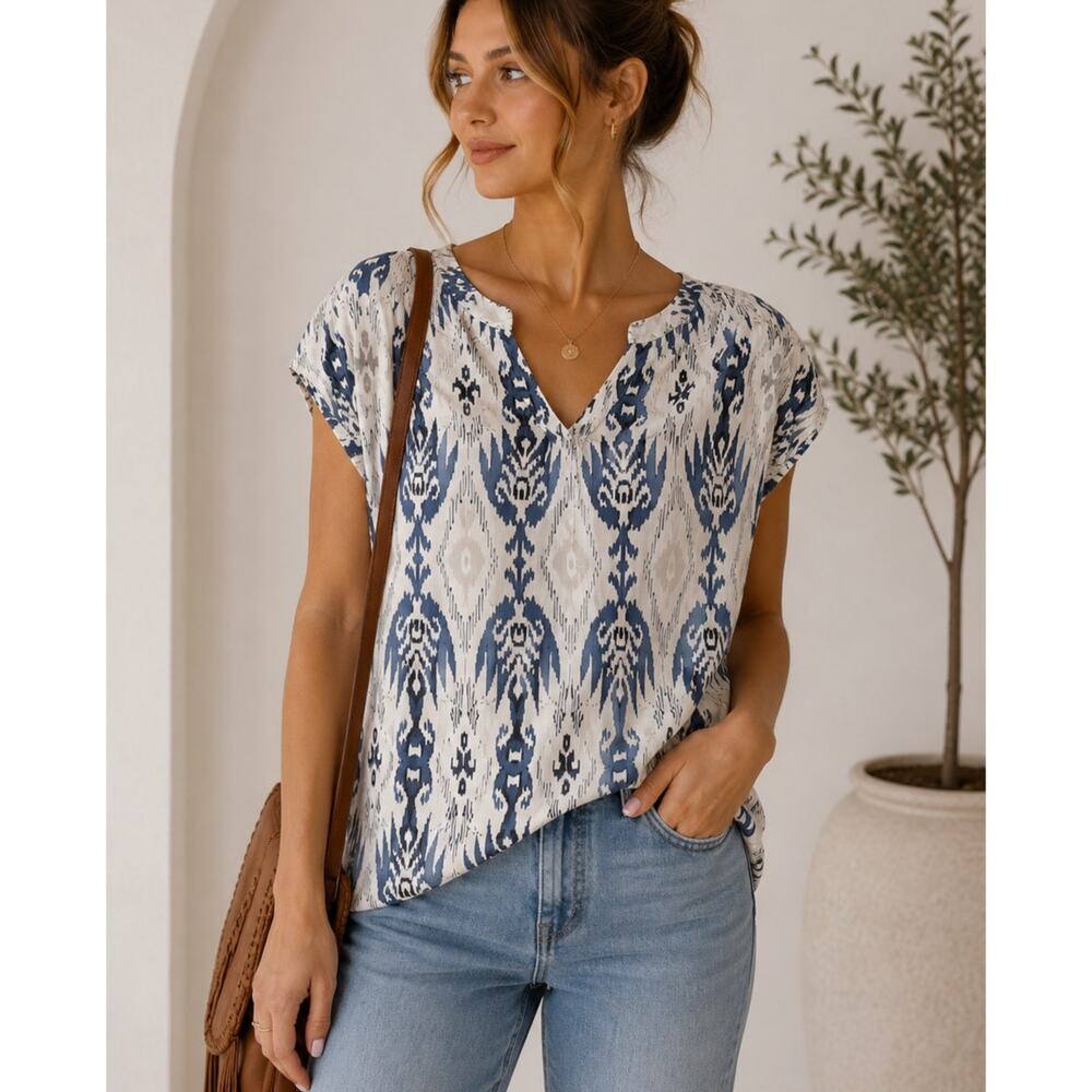 Ulla Johnson Cream & Blue Ikat Print Silk Short Sleeve Blouse Womens 0 Boho Top